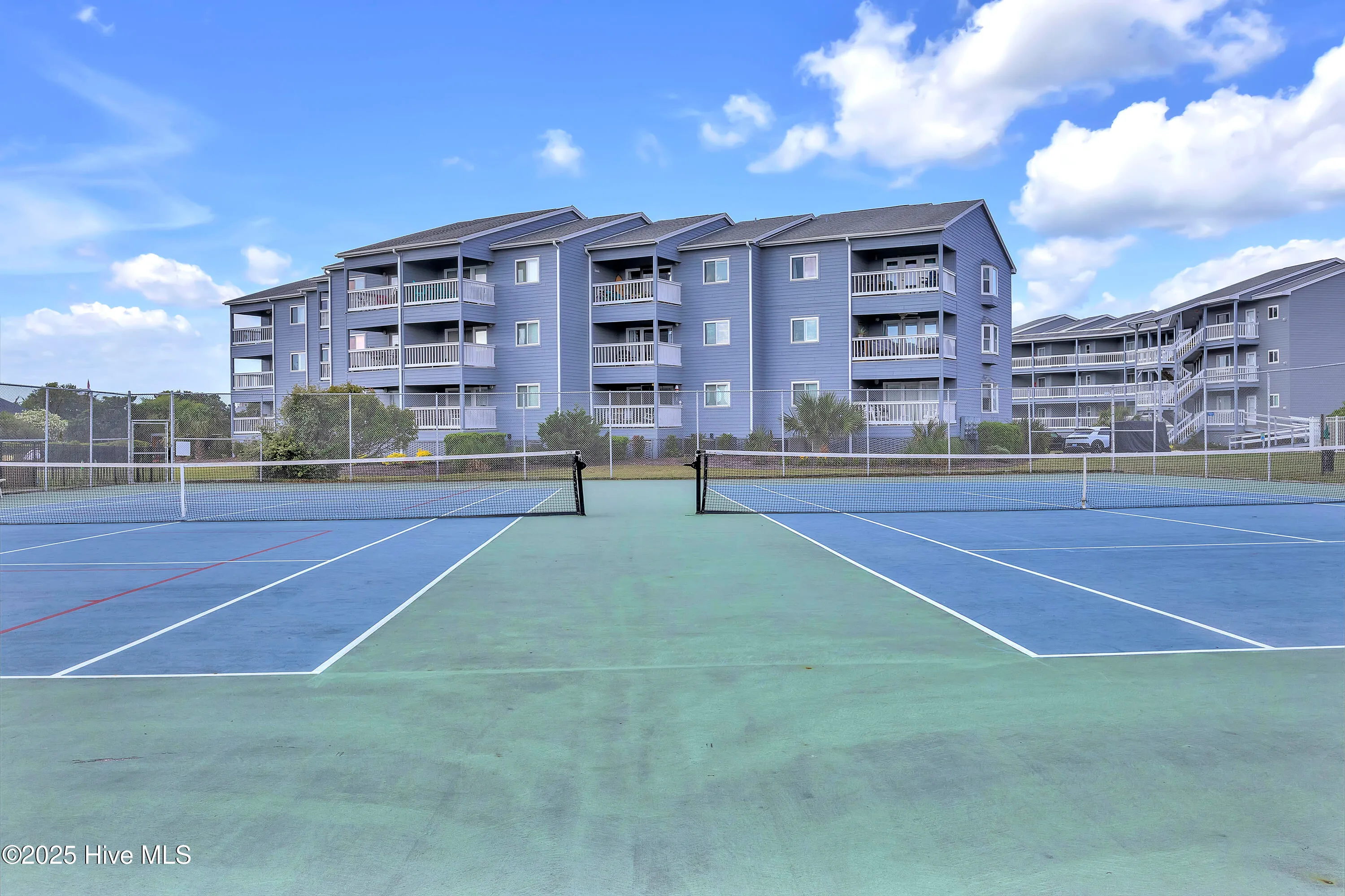 Carolina Beach, North Carolina 28428, United States, 2 Bedrooms Bedrooms, ,2 BathroomsBathrooms,Residential,Active,132403