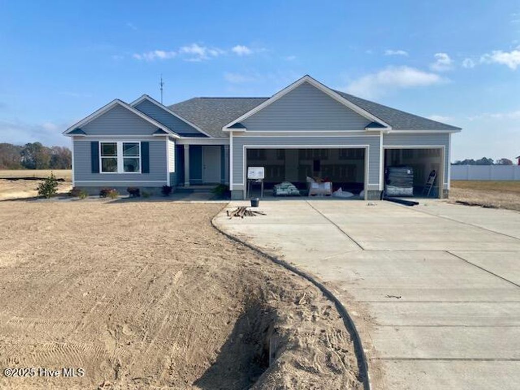 Photo of 102 Gorman Place, La Grange, NC 28551 (MLS # 100542355)