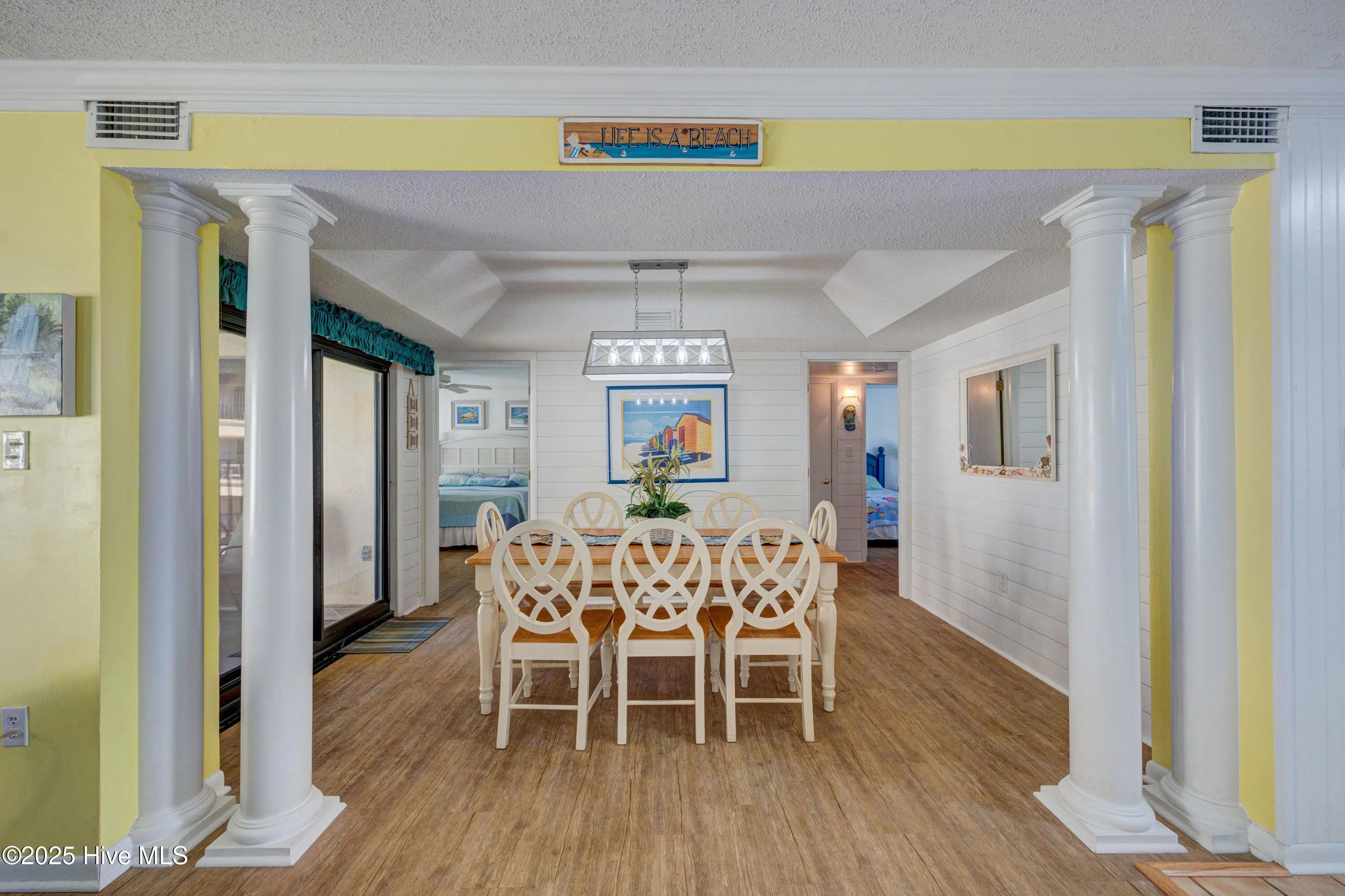 Indian Beach, North Carolina 28512, United States, 3 Bedrooms Bedrooms, ,2 BathroomsBathrooms,Residential,Active,120989