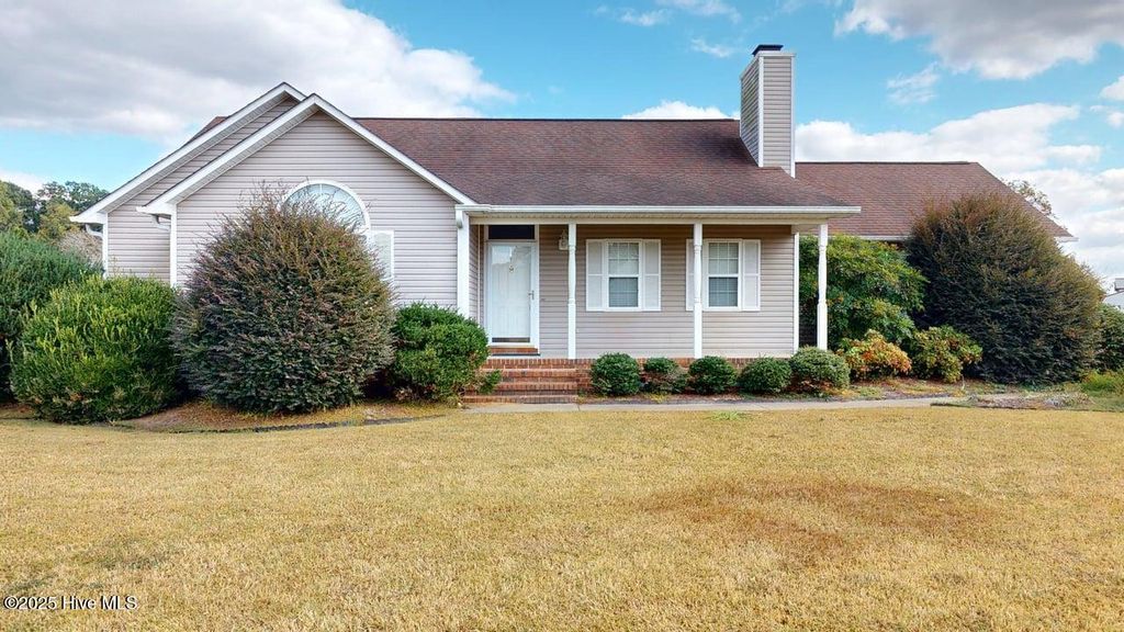 Photo of 102 Wilderness Drive, Pikeville, NC 27863 (MLS # 100535568)