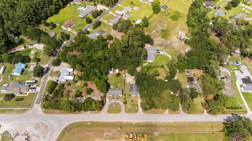 Photo of 690 Chatham Street, Newport, NC 28570 (MLS # 100515074)