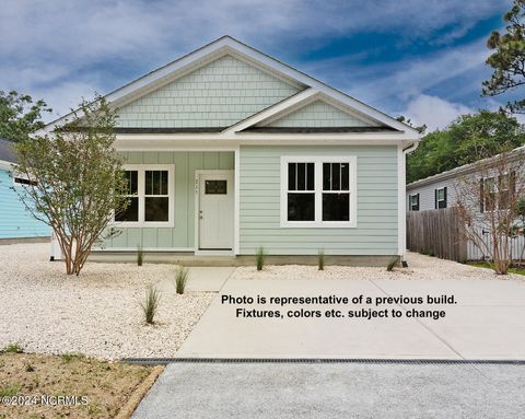 A home in Oak Island