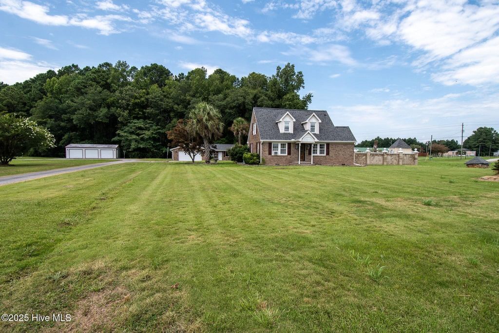 Photo of 310 Lott Morton Lane, Jacksonville, NC 28546 (MLS # 100500990)