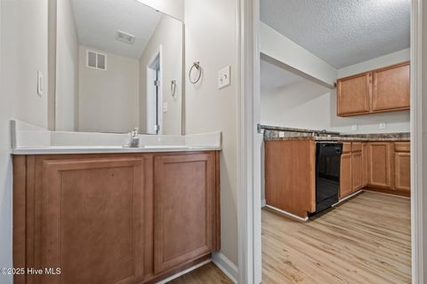 Tiny photo for 1004 Grandeur Avenue, Jacksonville, NC 28546 (MLS # 100543374)