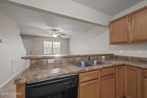 Tiny photo for 1004 Grandeur Avenue, Jacksonville, NC 28546 (MLS # 100543374)