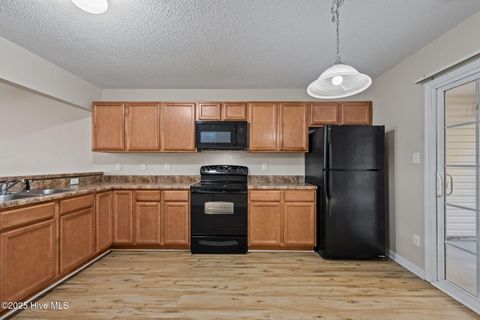 Tiny photo for 1004 Grandeur Avenue, Jacksonville, NC 28546 (MLS # 100543374)