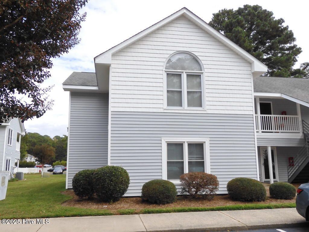 Photo of 122 W Victoria Court #A, Greenville, NC 27834 (MLS # 100537810)