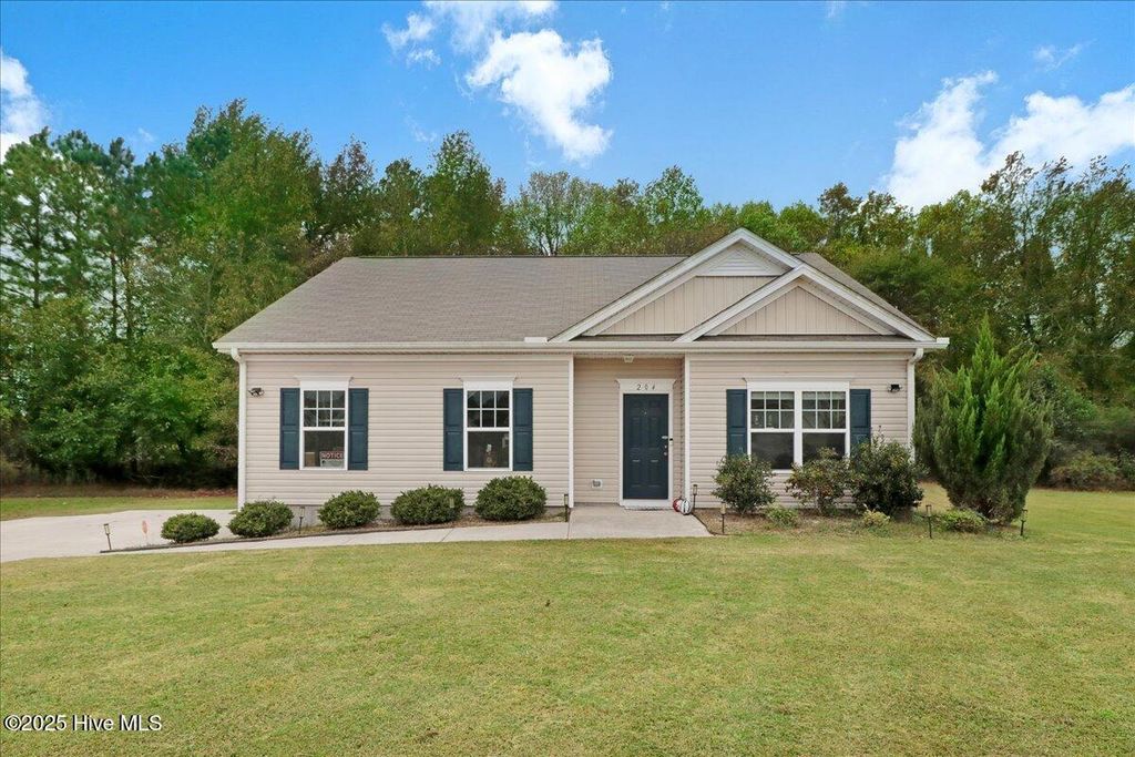 Photo of 204 Timberline Oak Drive, Goldsboro, NC 27534 (MLS # 100538439)