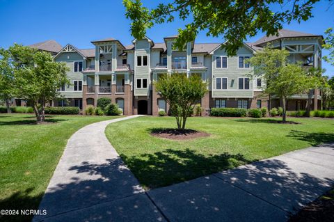 Condominium in Wilmington NC 554 Grande Manor Court.jpg