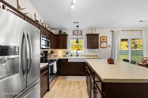 Tiny photo for 206 N Windy Ridge Road, Hubert, NC 28539 (MLS # 100538104)