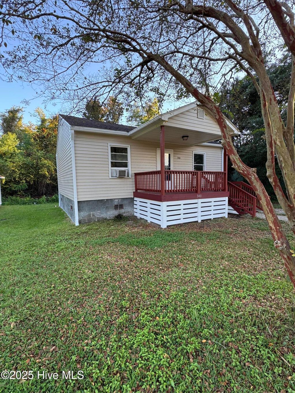 Photo of 340 Bell Street, Wilmington, NC 28401 (MLS # 100533487)