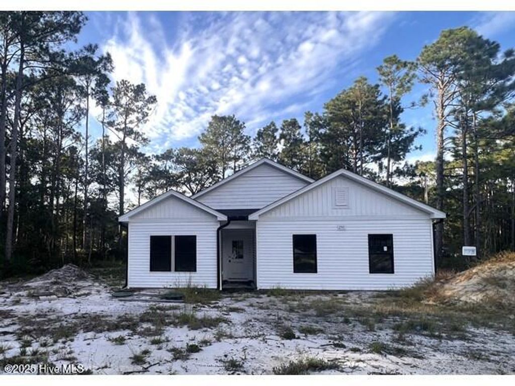 Photo of 291 Masters Drive, Southport, NC 28461 (MLS # 100535036)