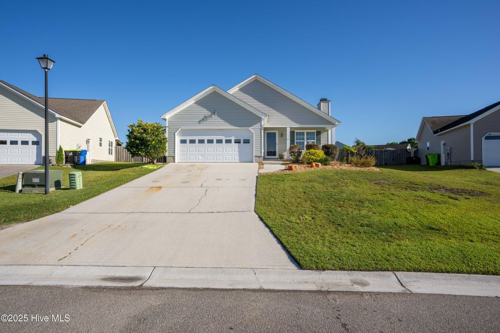 Photo of 333 Rose Bud Lane, Holly Ridge, NC 28445 (MLS # 100530511)