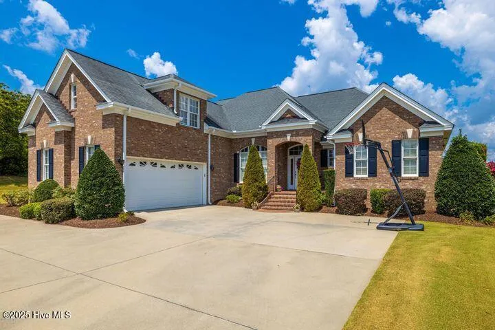 Greenville, North Carolina 27834, United States, 4 Bedrooms Bedrooms, ,4 BathroomsBathrooms,Residential,Active,152498