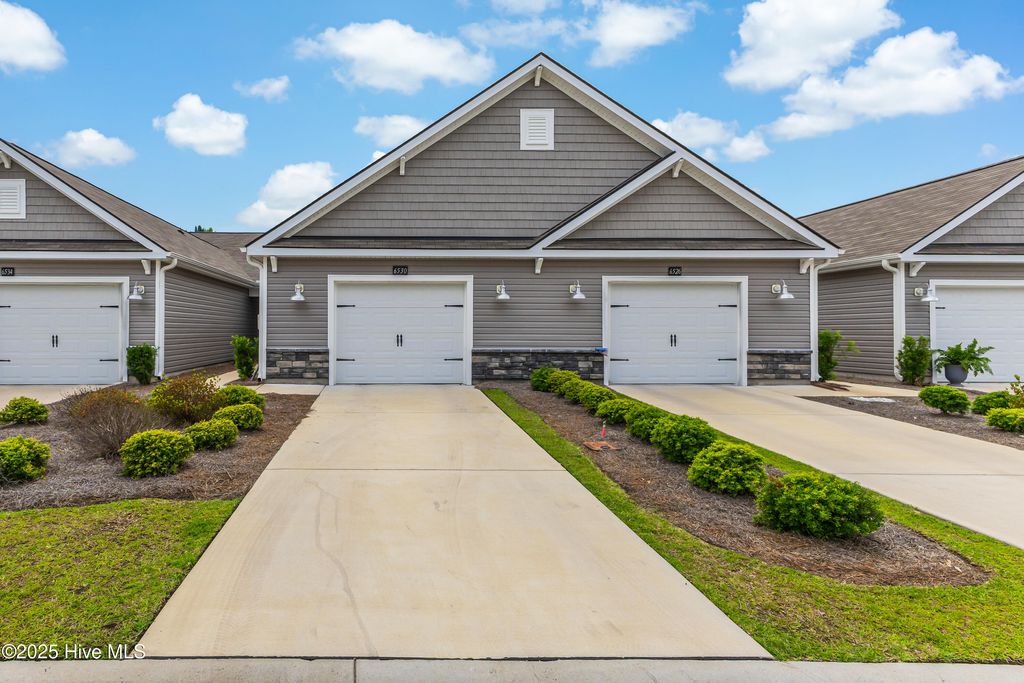 Photo of 6530 Green Fennel Avenue SW, Ocean Isle Beach, NC 28469 (MLS # 100511637)