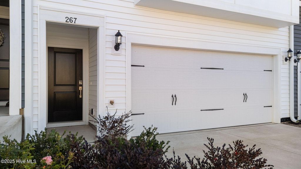 Photo of 267 Pansy Park, Clayton, NC 27520 (MLS # 100536986)