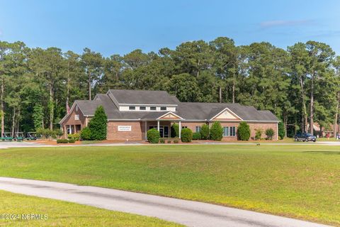 Single Family Residence in New Bern NC 209 Channel Run Drive 27.jpg