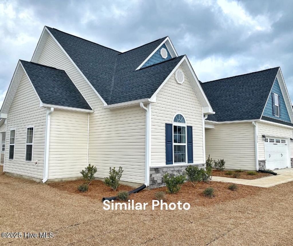Photo of 754 Secession Lane, Jacksonville, NC 28546 (MLS # 100508343)