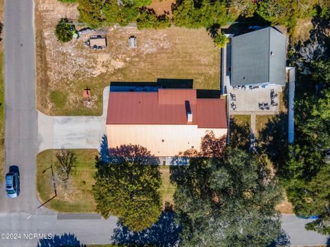 A home in Oak Island