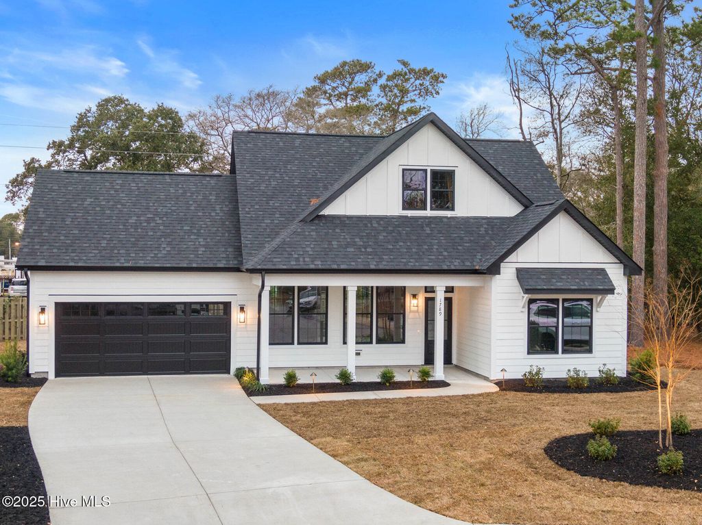Photo of 1773 Oakbrook Drive SW, Ocean Isle Beach, NC 28469 (MLS # 100500922)