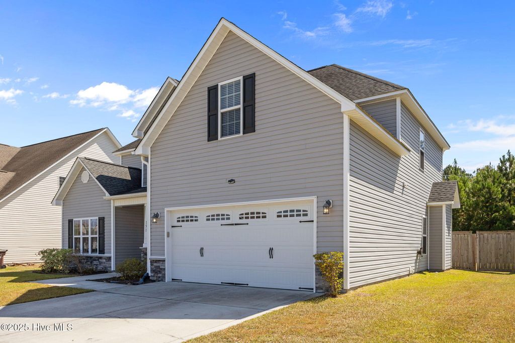 Photo of 151 Cavalier Drive, Jacksonville, NC 28546 (MLS # 100531599)