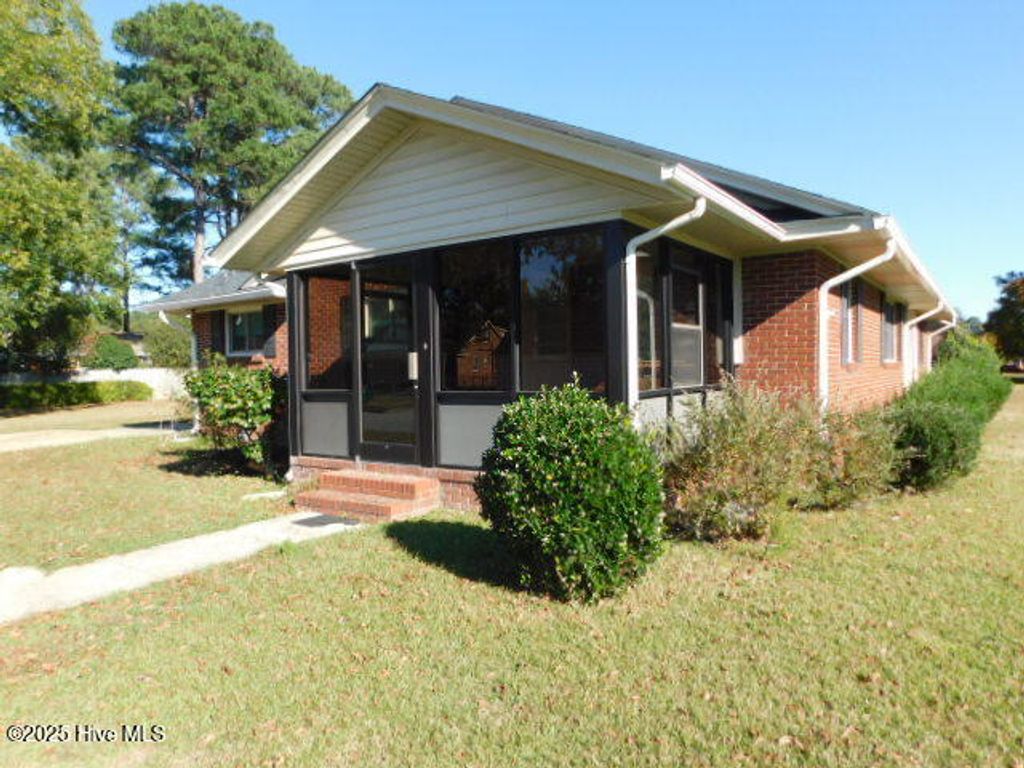 Photo of 2705 N Main Street, Tarboro, NC 27886 (MLS # 100537195)