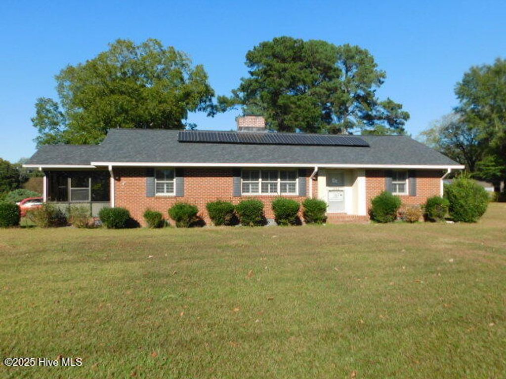 Photo of 2705 N Main Street, Tarboro, NC 27886 (MLS # 100537195)