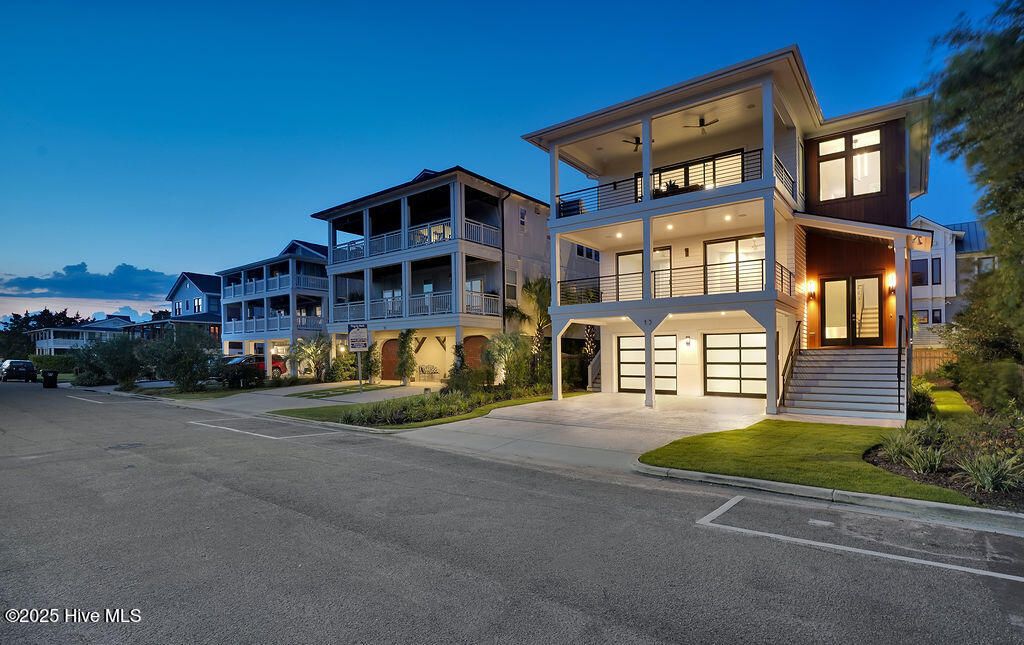 Photo of 13 E Fayetteville Street, Wrightsville Beach, NC 28480 (MLS # 100491037)