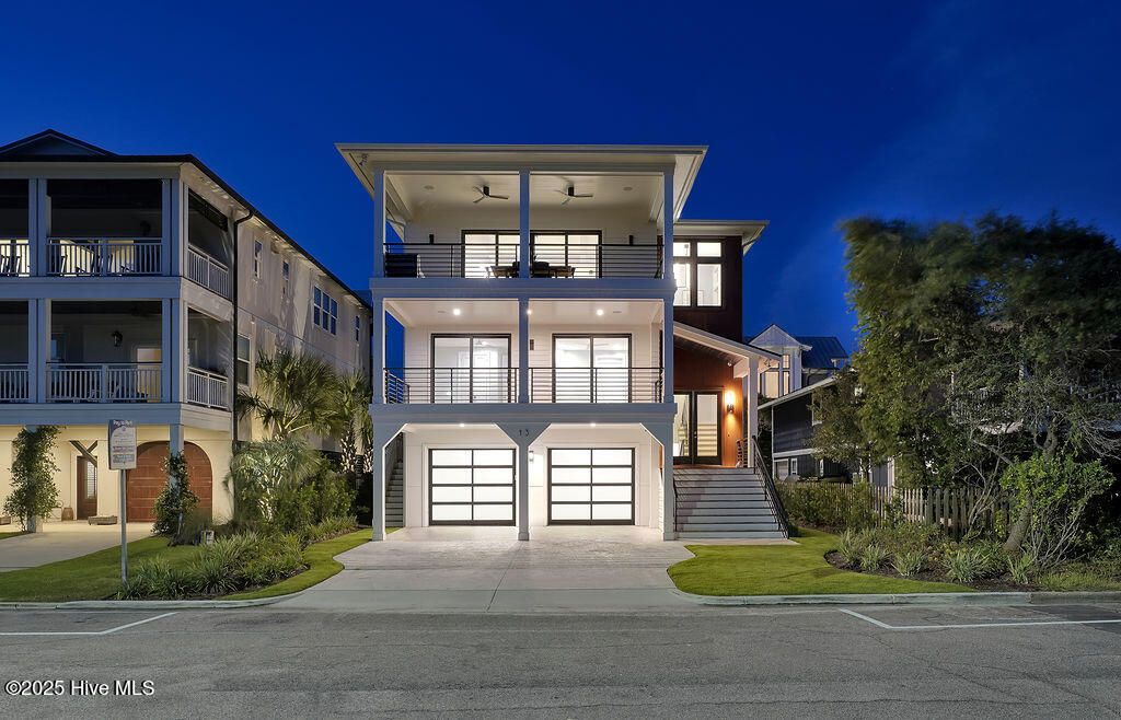 Photo of 13 E Fayetteville Street, Wrightsville Beach, NC 28480 (MLS # 100491037)