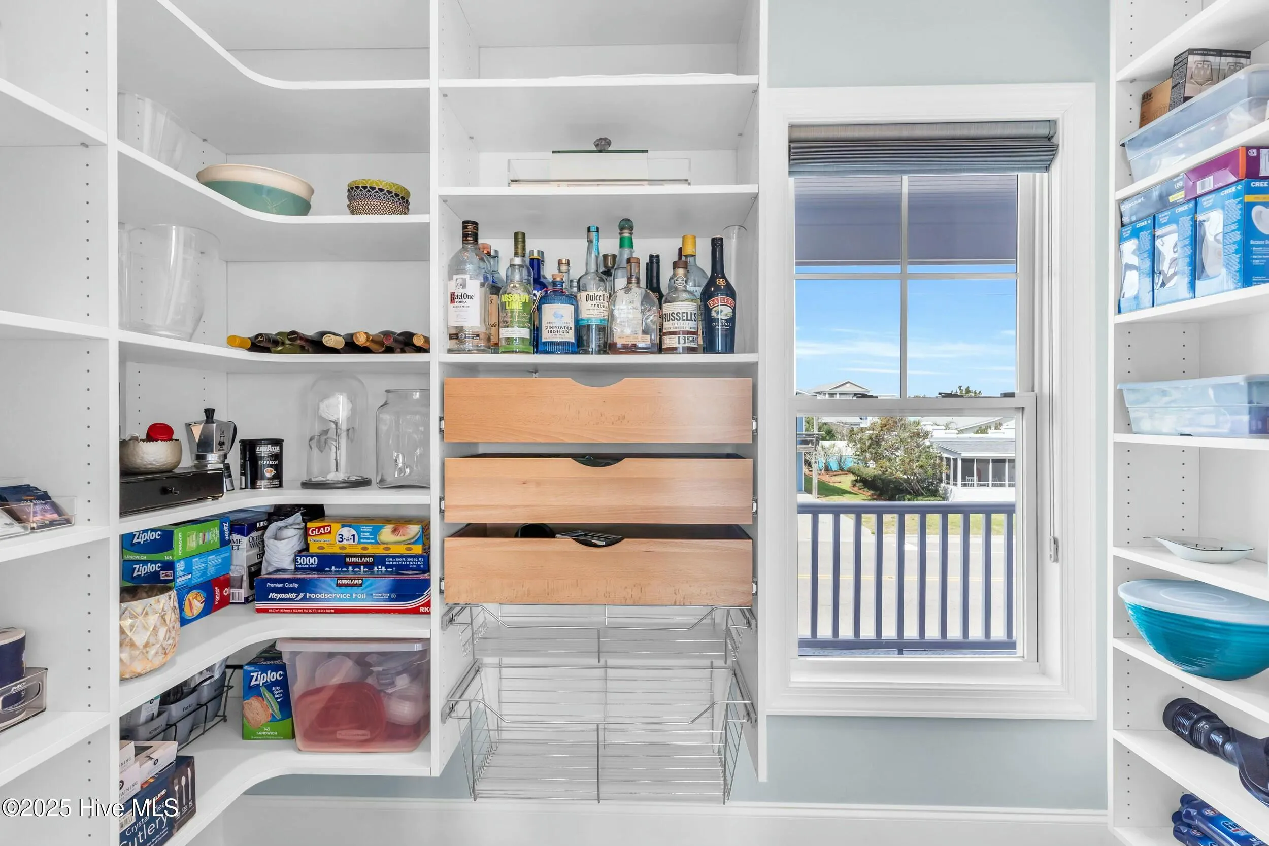 Kure Beach, North Carolina 28449, United States, 5 Bedrooms Bedrooms, ,6 BathroomsBathrooms,Residential,Active,91621