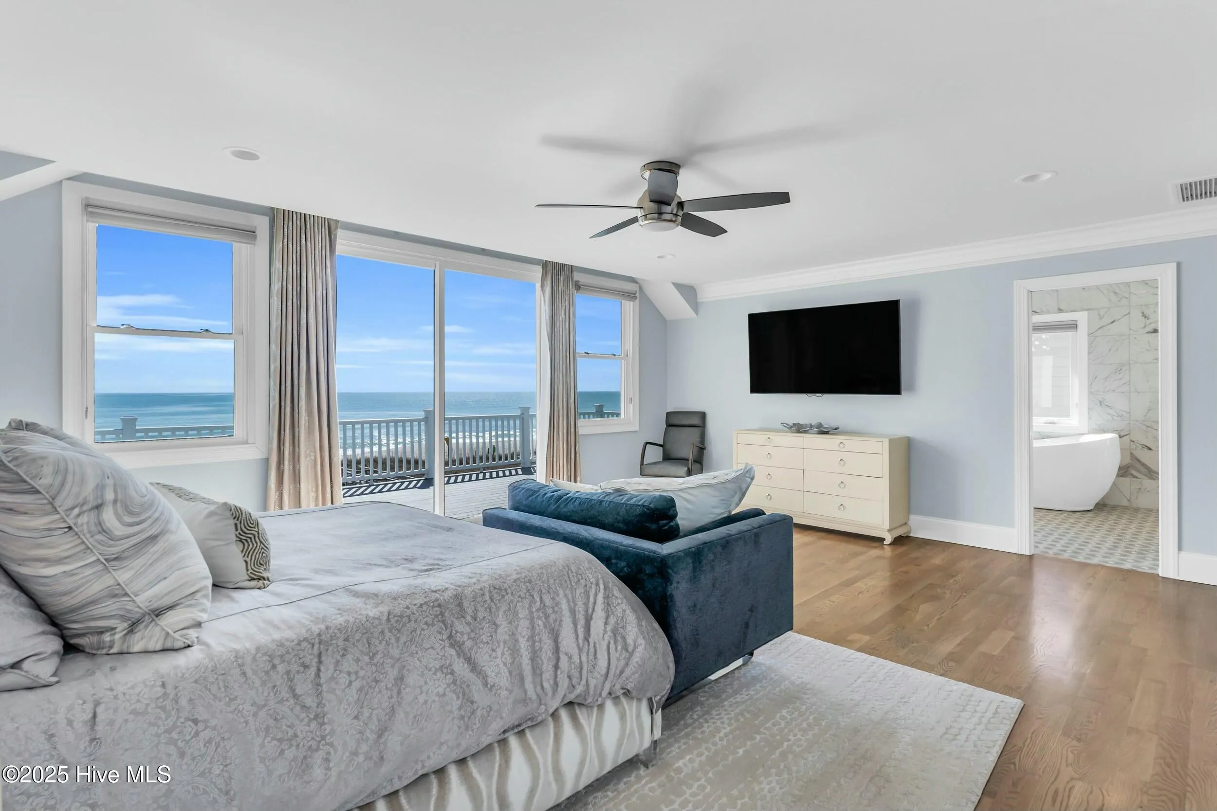 Kure Beach, North Carolina 28449, United States, 5 Bedrooms Bedrooms, ,6 BathroomsBathrooms,Residential,Active,91621