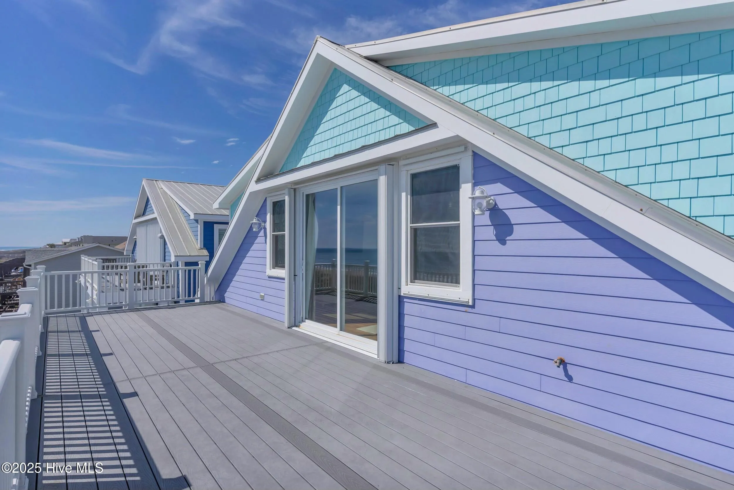 Kure Beach, North Carolina 28449, United States, 5 Bedrooms Bedrooms, ,6 BathroomsBathrooms,Residential,Active,91621