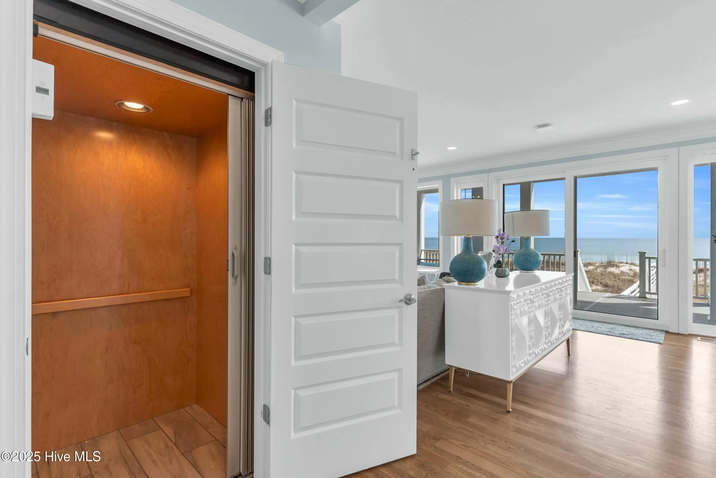 Kure Beach, North Carolina 28449, United States, 5 Bedrooms Bedrooms, ,6 BathroomsBathrooms,Residential,Active,91621