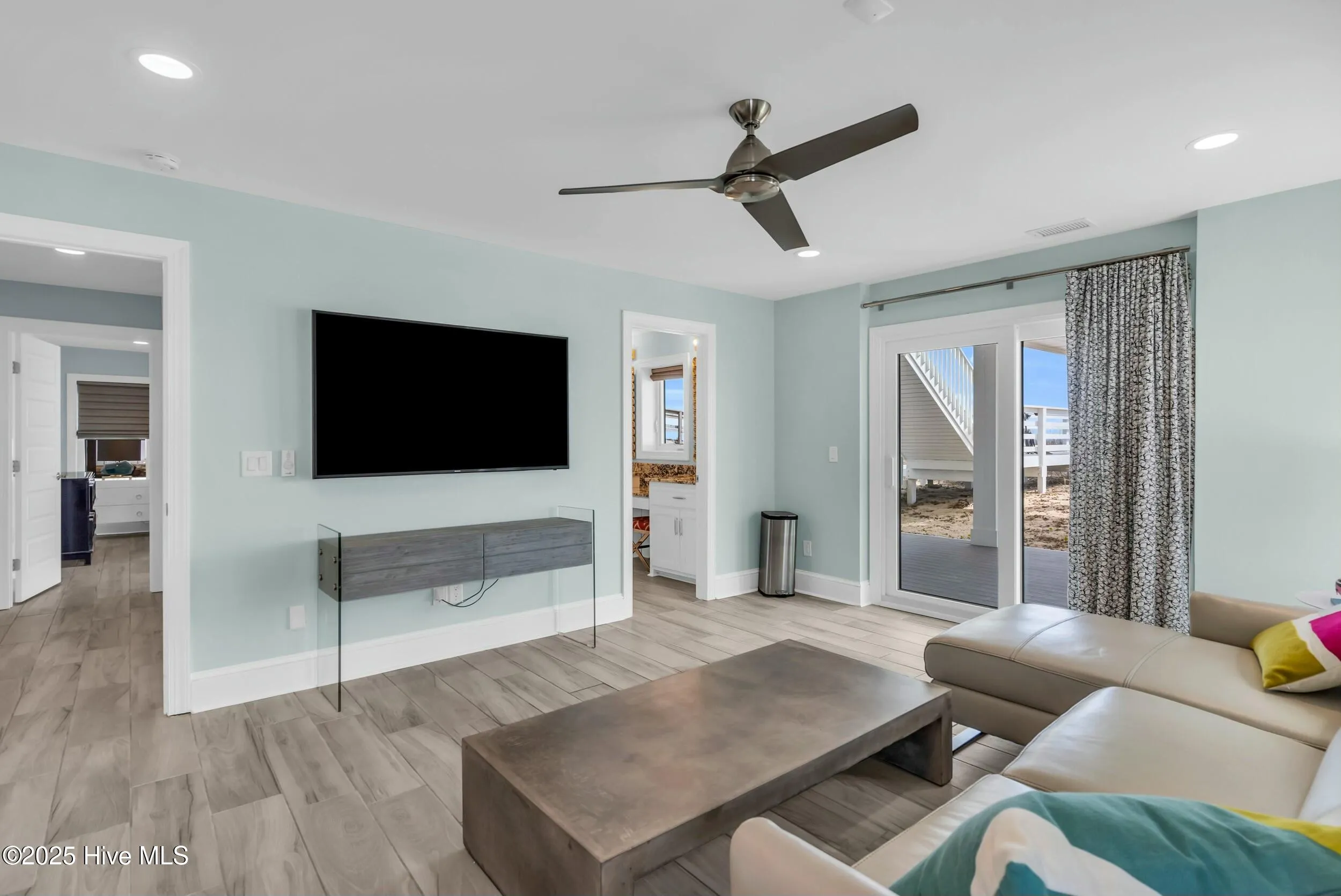 Kure Beach, North Carolina 28449, United States, 5 Bedrooms Bedrooms, ,6 BathroomsBathrooms,Residential,Active,91621