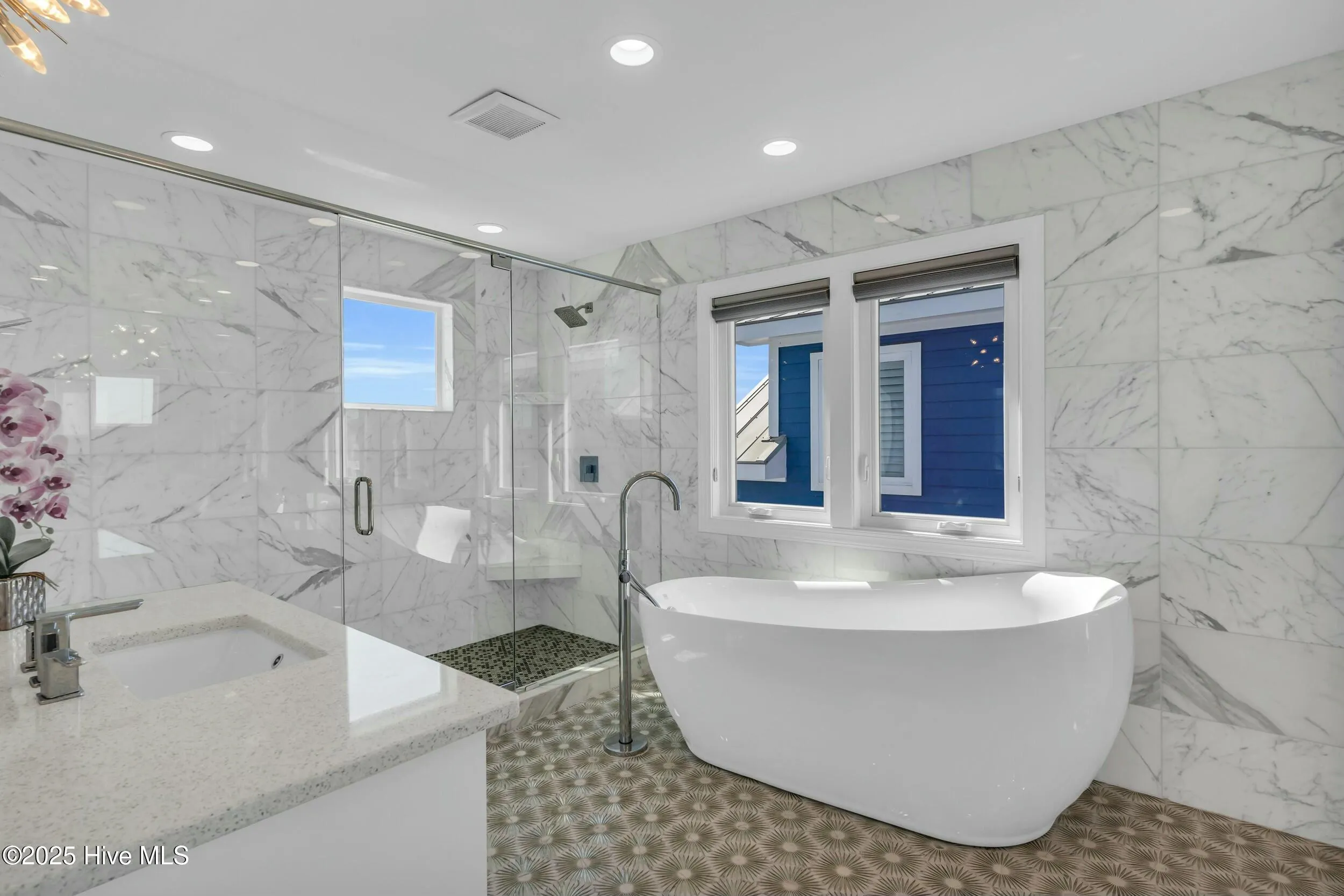 Kure Beach, North Carolina 28449, United States, 5 Bedrooms Bedrooms, ,6 BathroomsBathrooms,Residential,Active,91621