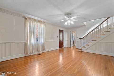 A home in Elizabeth City