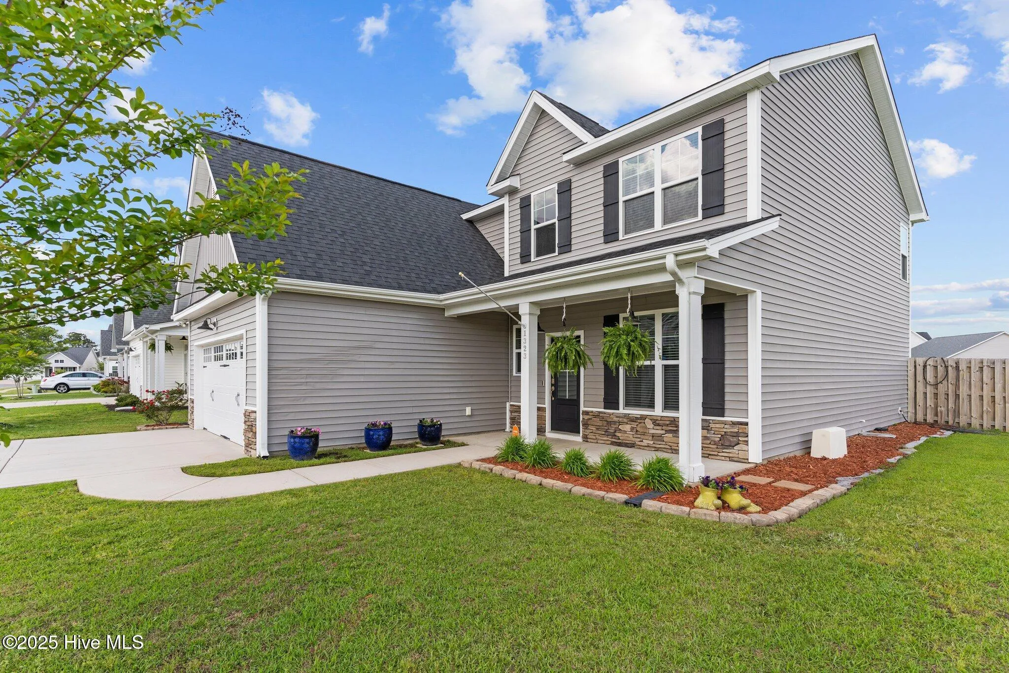 Castle Hayne, North Carolina 28429, United States, 4 Bedrooms Bedrooms, ,3 BathroomsBathrooms,Residential,Pending,105744