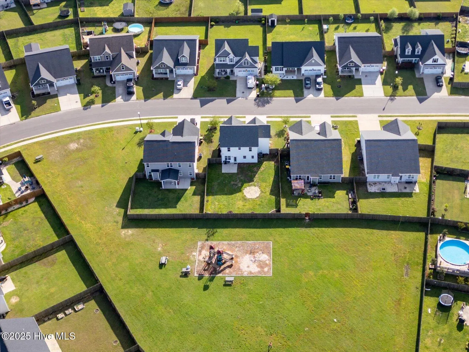 Castle Hayne, North Carolina 28429, United States, 4 Bedrooms Bedrooms, ,3 BathroomsBathrooms,Residential,Pending,105744