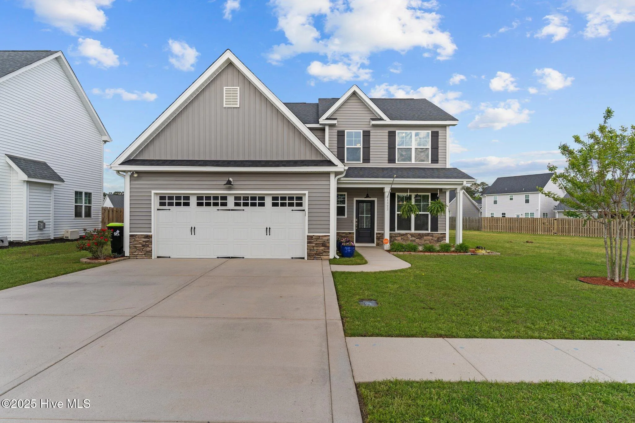 Castle Hayne, North Carolina 28429, United States, 4 Bedrooms Bedrooms, ,3 BathroomsBathrooms,Residential,Pending,105744