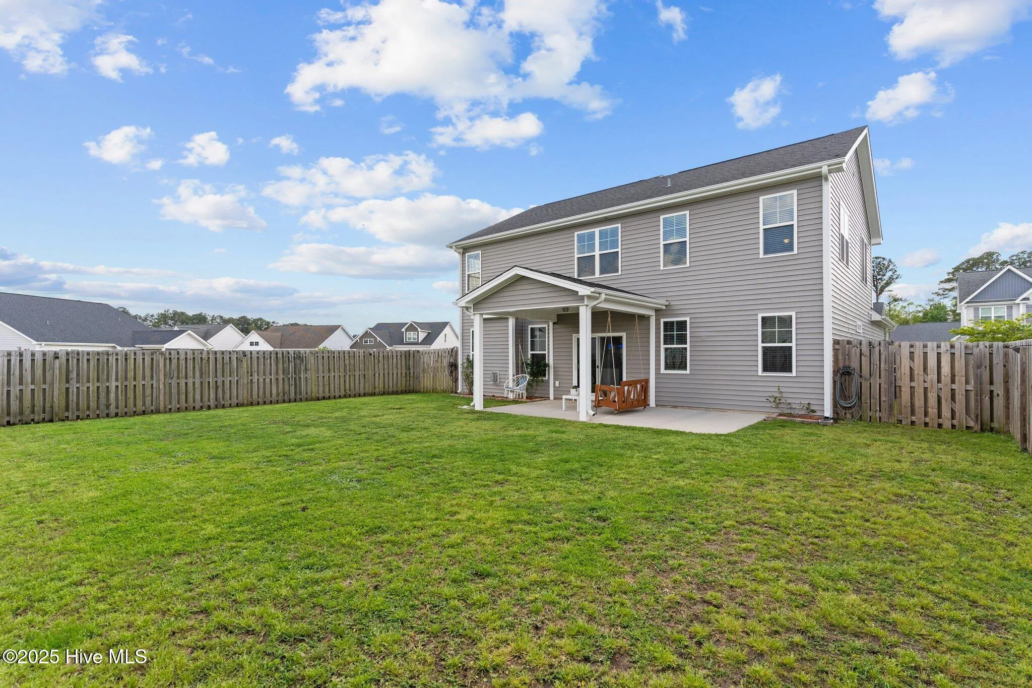 Castle Hayne, North Carolina 28429, United States, 4 Bedrooms Bedrooms, ,3 BathroomsBathrooms,Residential,Pending,105744