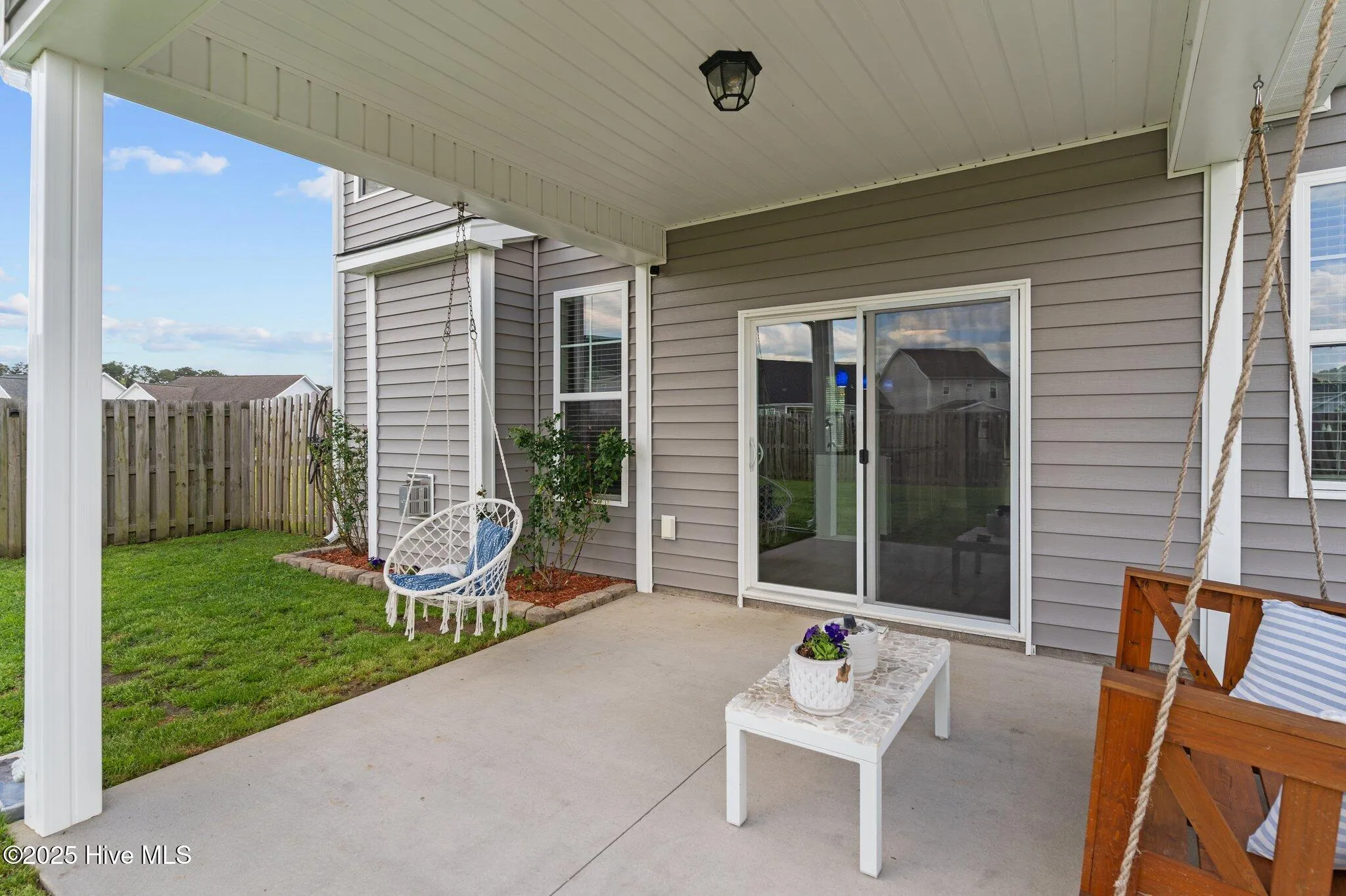 Castle Hayne, North Carolina 28429, United States, 4 Bedrooms Bedrooms, ,3 BathroomsBathrooms,Residential,Pending,105744