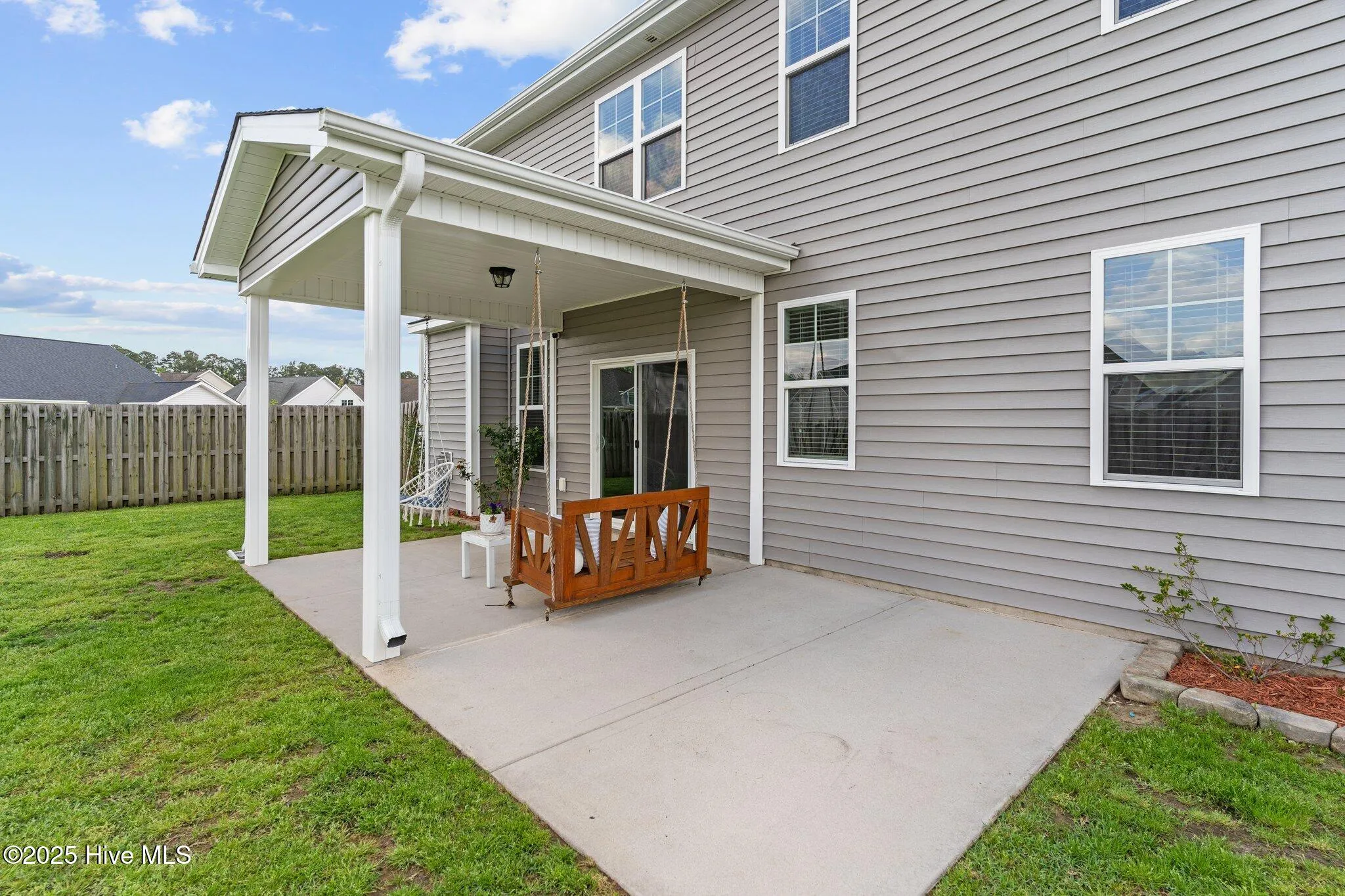 Castle Hayne, North Carolina 28429, United States, 4 Bedrooms Bedrooms, ,3 BathroomsBathrooms,Residential,Pending,105744