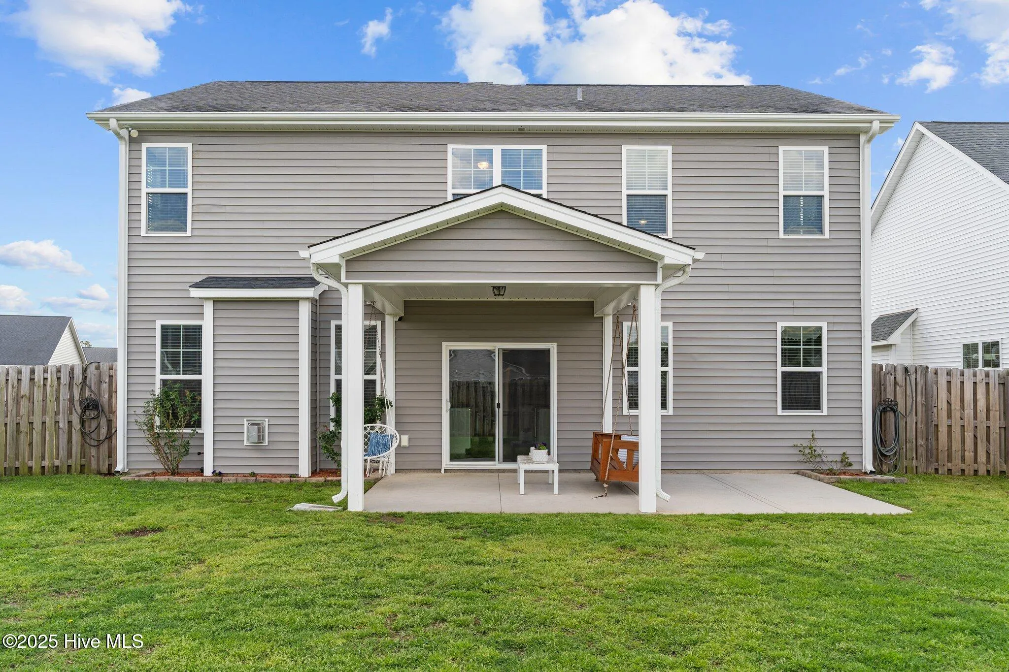 Castle Hayne, North Carolina 28429, United States, 4 Bedrooms Bedrooms, ,3 BathroomsBathrooms,Residential,Pending,105744