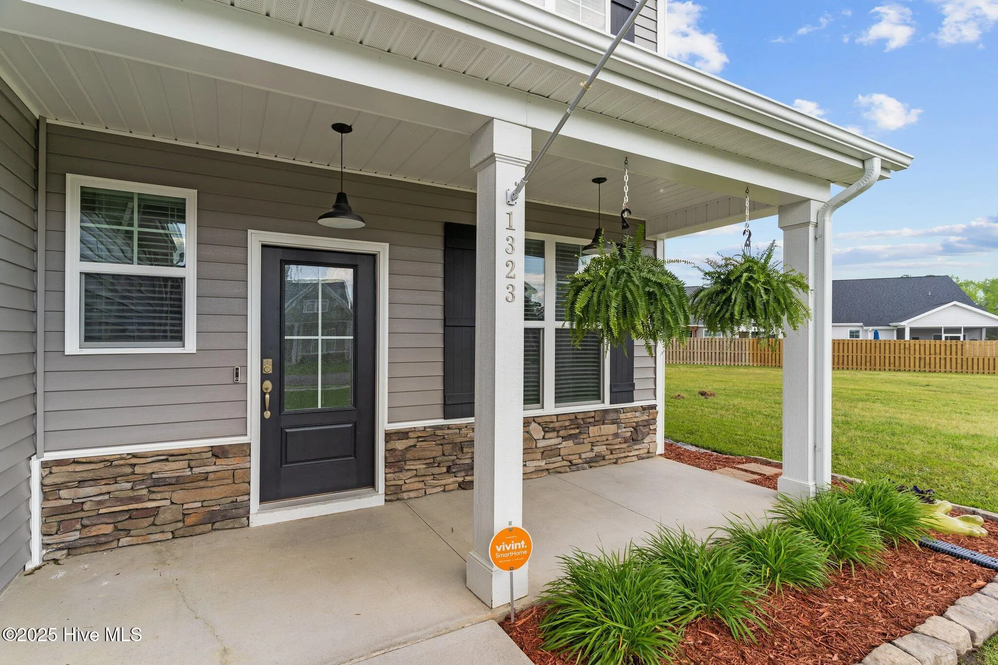 Castle Hayne, North Carolina 28429, United States, 4 Bedrooms Bedrooms, ,3 BathroomsBathrooms,Residential,Pending,105744