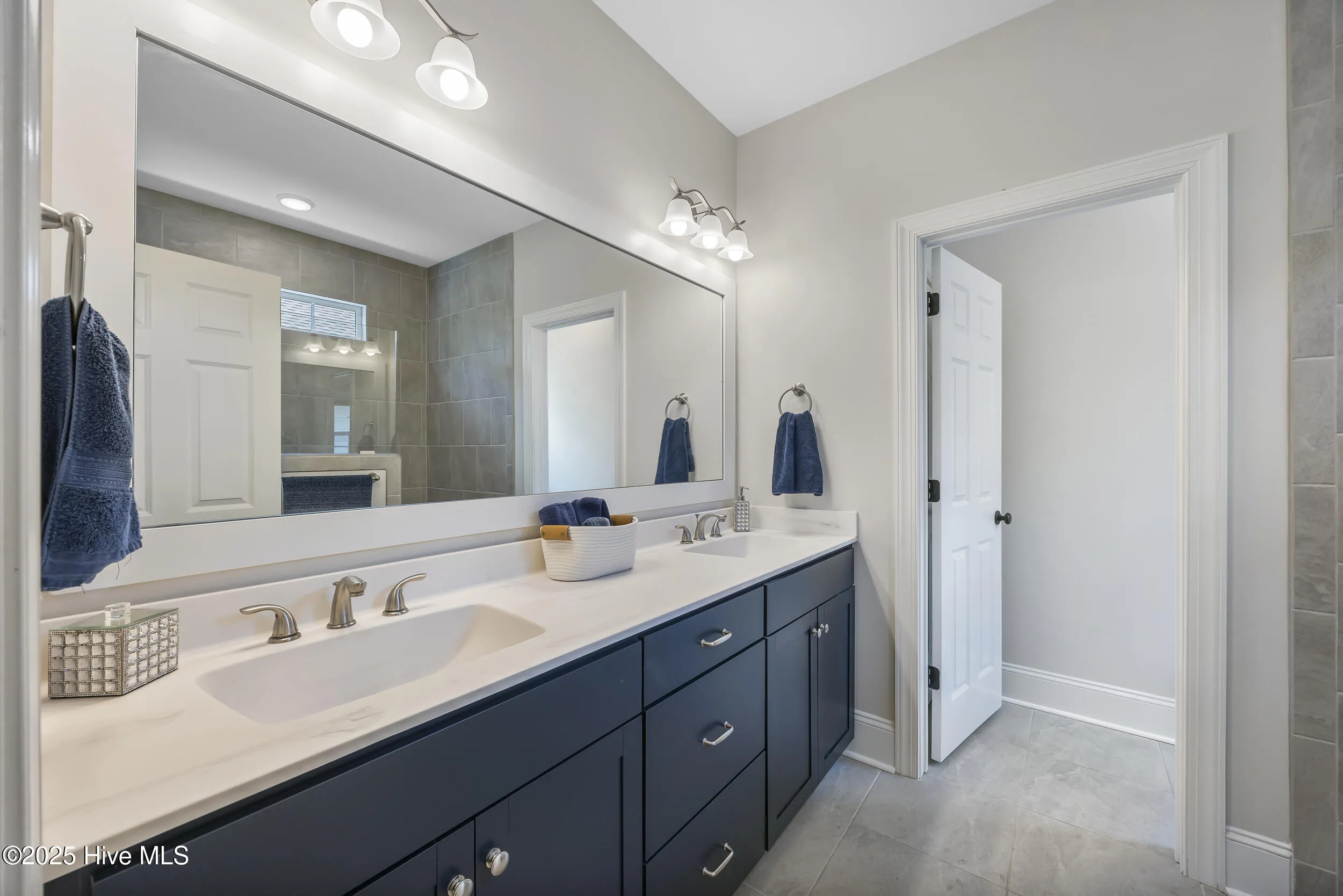 Hampstead, North Carolina 28443, United States, 4 Bedrooms Bedrooms, ,4 BathroomsBathrooms,Residential,Active,141629