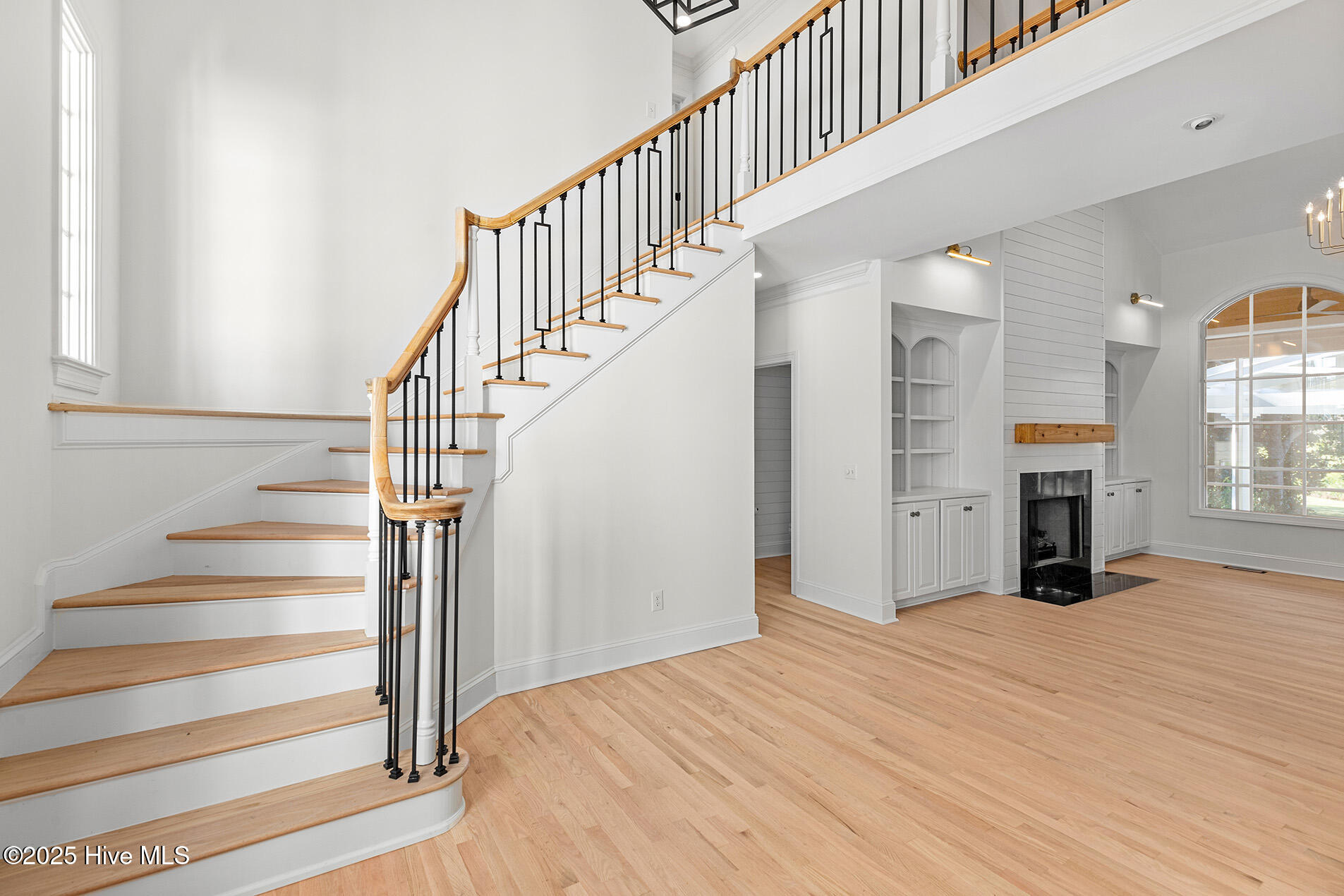 2404 Ocean Point Place