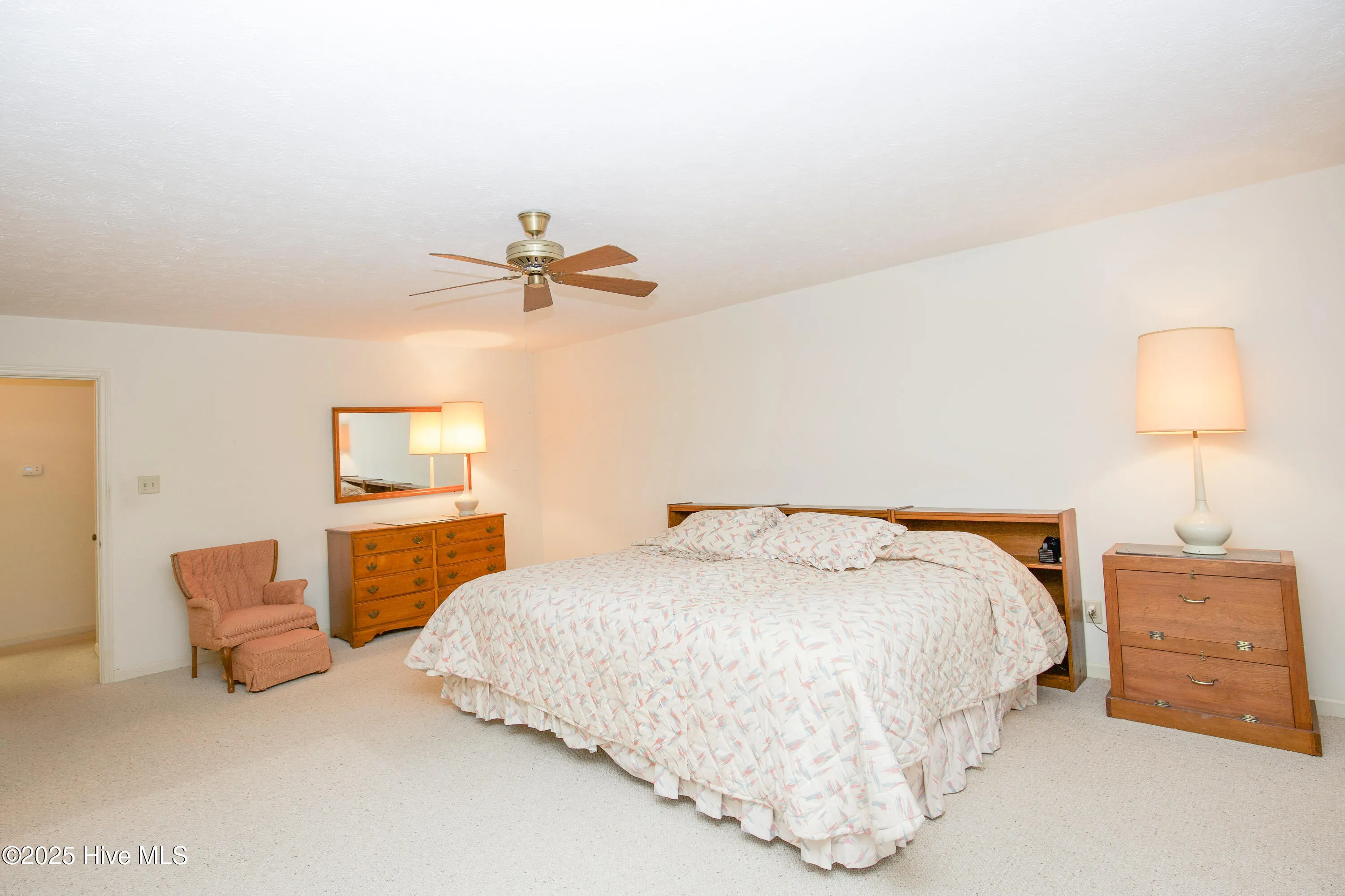 Southern Pines, North Carolina 28387, United States, 3 Bedrooms Bedrooms, ,3 BathroomsBathrooms,Residential,Pending,11552