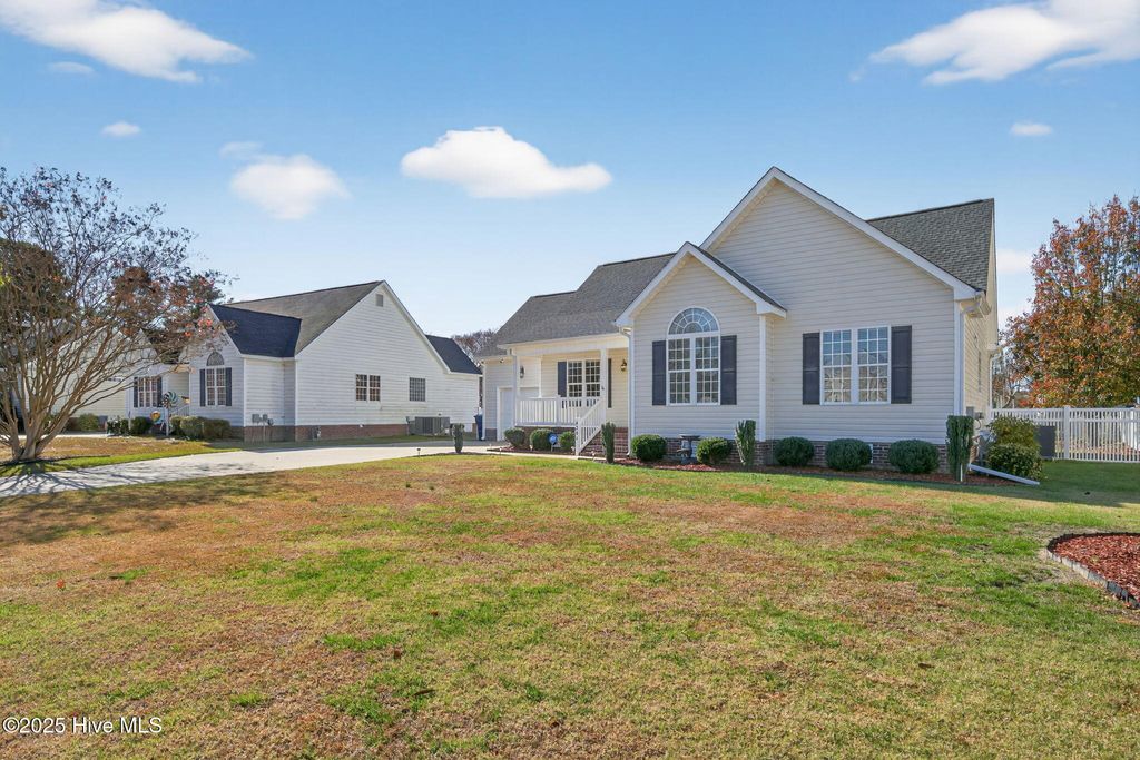Photo of 4206 Nantucket Drive NW, Wilson, NC 27896 (MLS # 100542196)