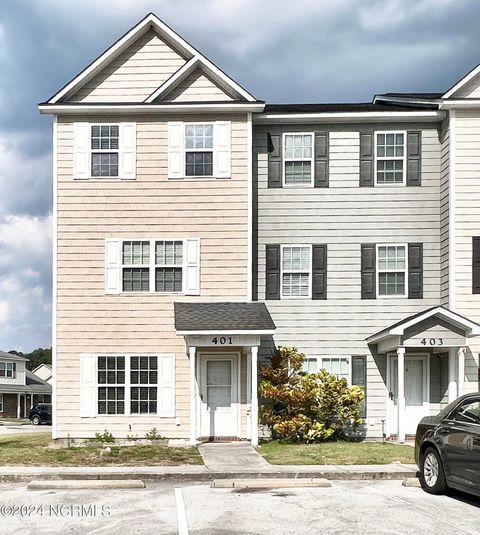 Townhouse in Jacksonville NC 401 Caldwell Loop.jpg