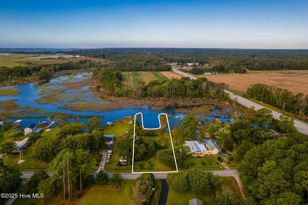 Photo of 134 Goose Creek Loop Road, Newport, NC 28570 (MLS # 100519224)